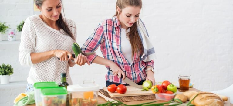 No Time to Cook? 8 Ways to Make Easy Healthy Meals Faster!
